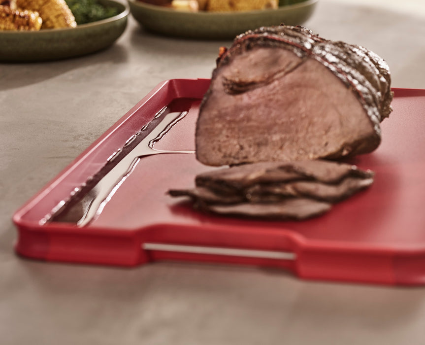 Joseph Joseph Cut&Carve™ Plus Multi-Function Chopping Board