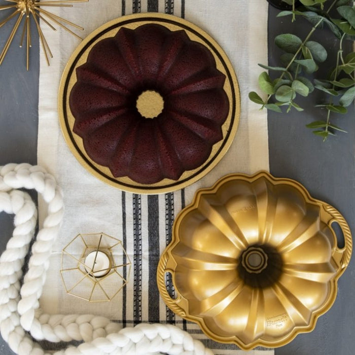 Nordic Ware Anniversary Bundt Pan - 12 Cup