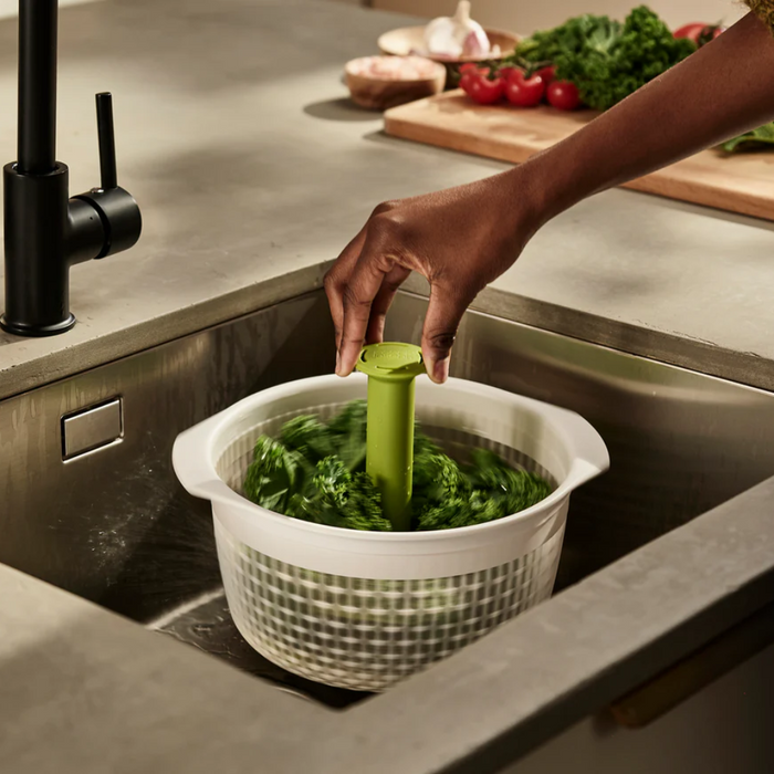 Joseph Joseph Spindola™ In-Sink Salad-Spinning Colander