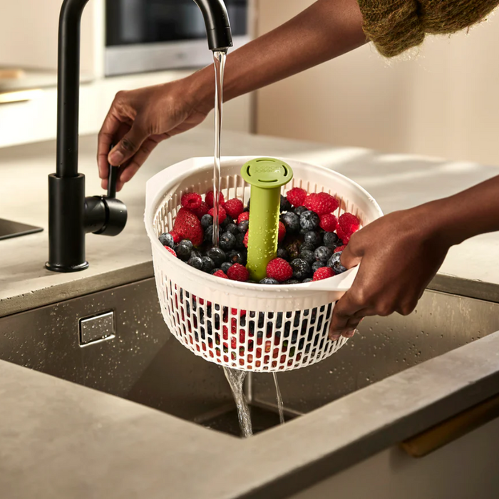 Joseph Joseph Spindola™ In-Sink Salad-Spinning Colander