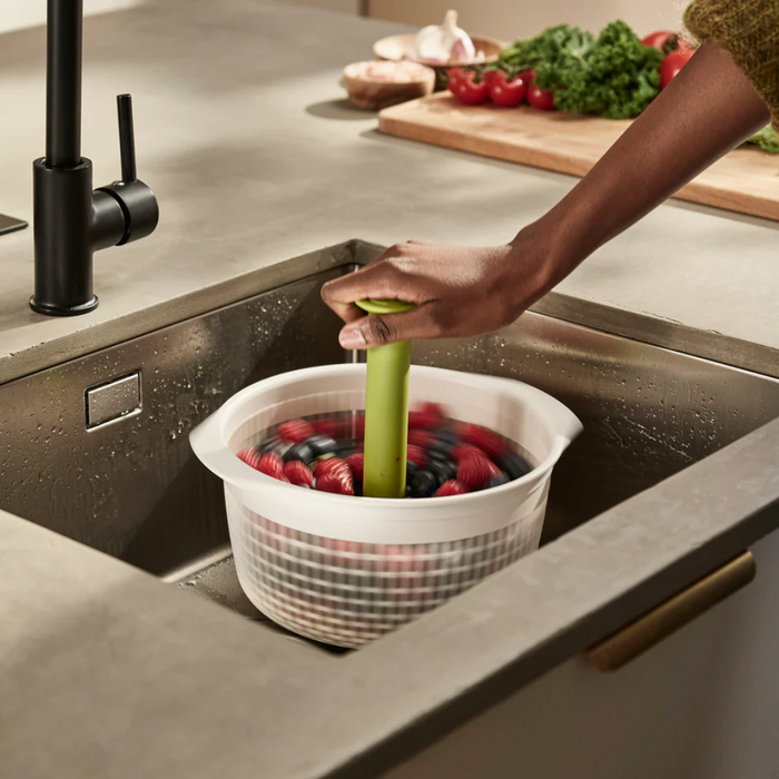 Joseph Joseph Spindola™ In-Sink Salad-Spinning Colander