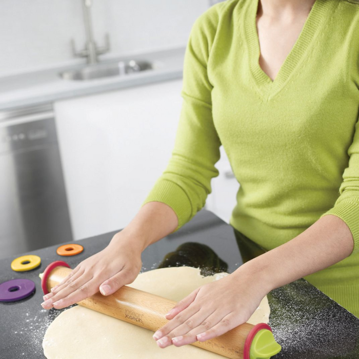 Joseph Joseph Adjustable Rolling Pin - Multi-Colour