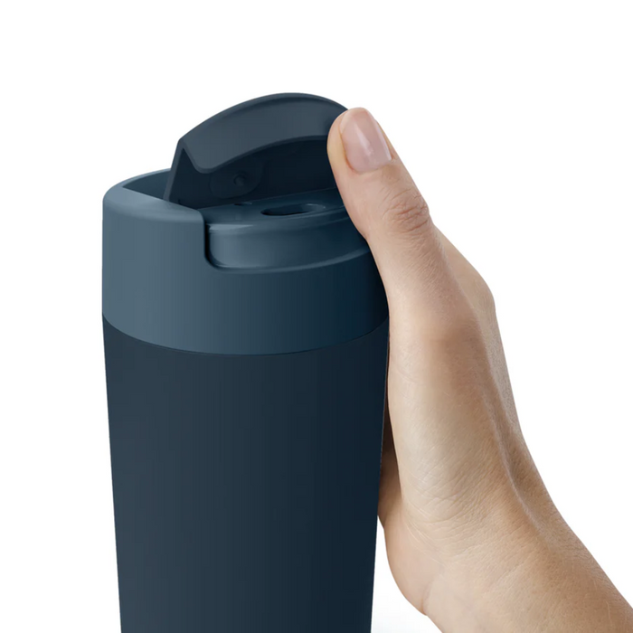 Joseph Joseph Sipp™ Travel Mug with Hygienic Lid Large 454ml - Blue