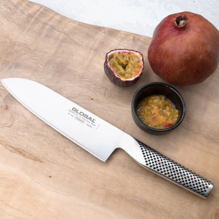 Global G-46 Santoku Knife 18cm