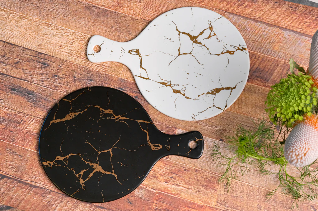 Kintsugi Black or White Round Serving Board - Gourmet Gear