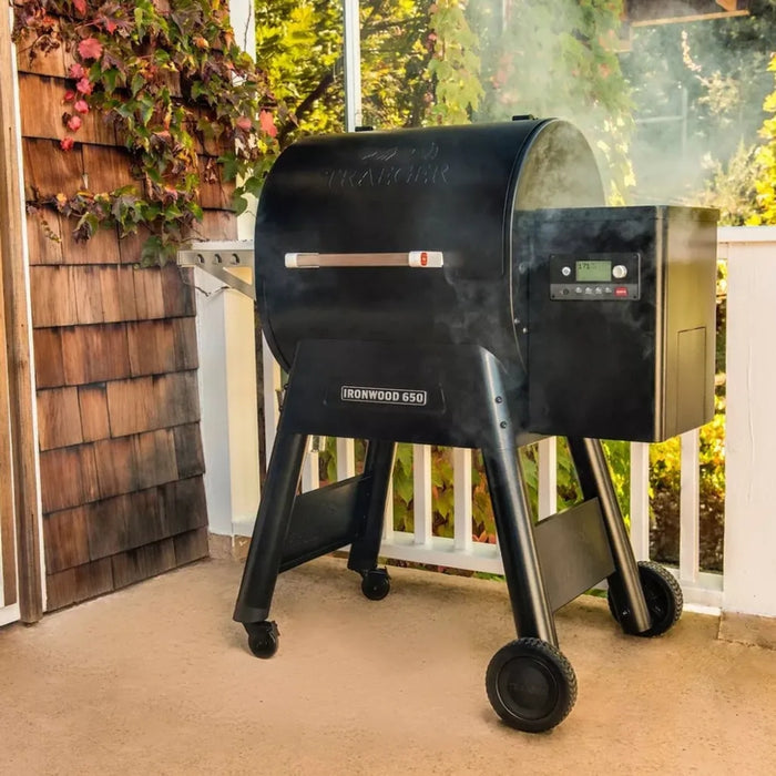 Traeger Ironwood 650 Wood Pellet Grill