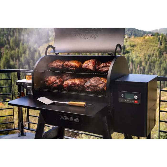 Traeger Ironwood 885 Wood Pellet Grill