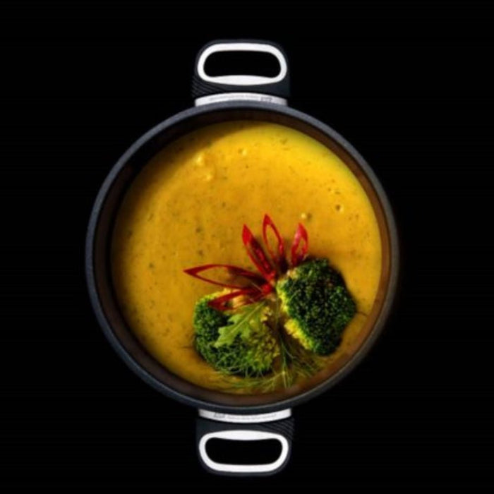 AMT 26cm Gastroguss Braising Pot with 2 Handles - Gourmet Gear