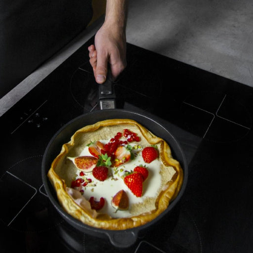 AMT Gastroguss Frying Pan - 24cm - Gourmet Gear