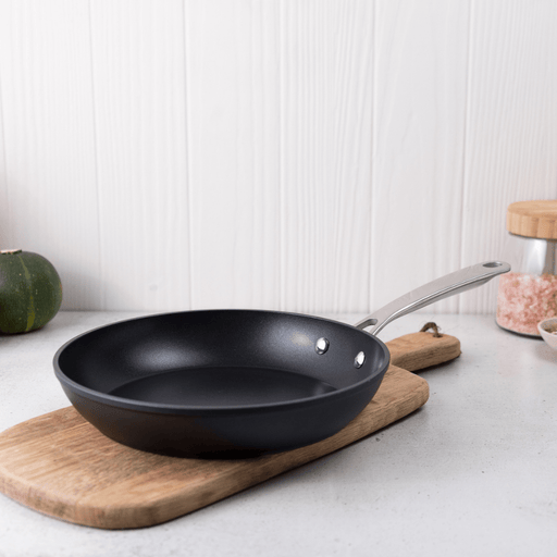 Brabantia Chrome 24cm Frying Pan - Gourmet Gear
