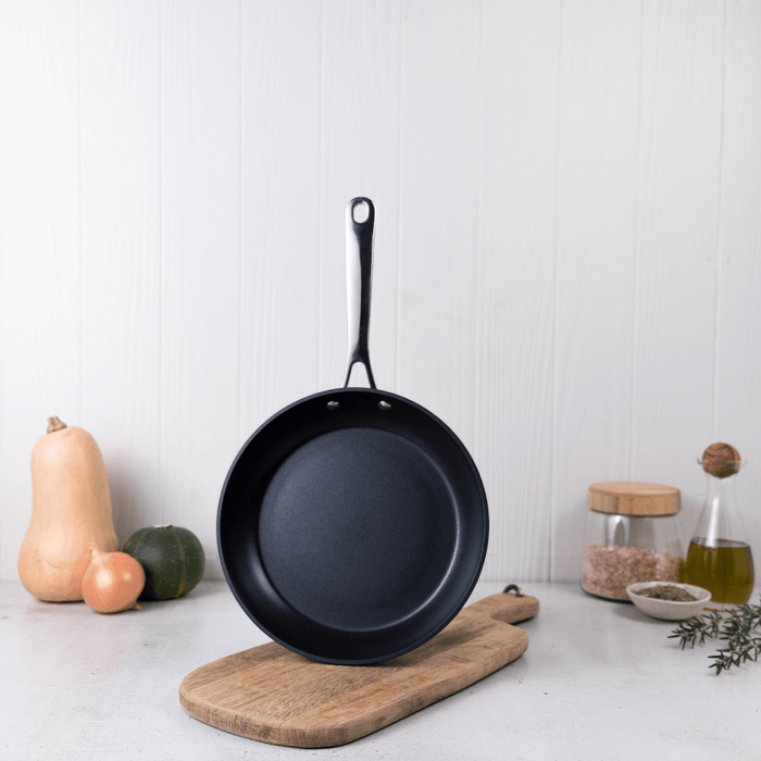 Brabantia Chrome 24cm Frying Pan - Gourmet Gear