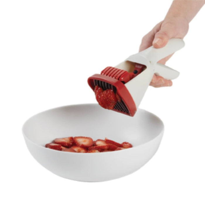 Chef'n Strawberry Slicester Handheld Slicer - Gourmet Gear