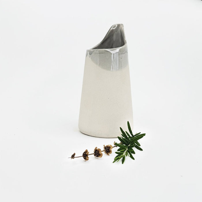 Chirongo Medium Ceramic Jug - Gourmet Gear