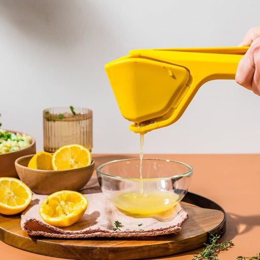 Dreamfarm Fluicer Juicer - Lemon - Gourmet Gear