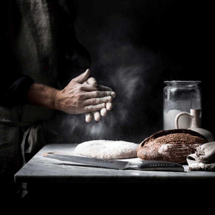Global SAI - 05 Bread Knife - 23cm - Gourmet Gear