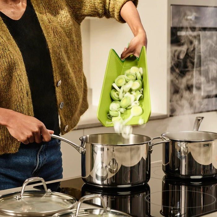 Joseph Joseph Chop2Pot™ Plus Folding Chopping Board Regular - Green - Gourmet Gear