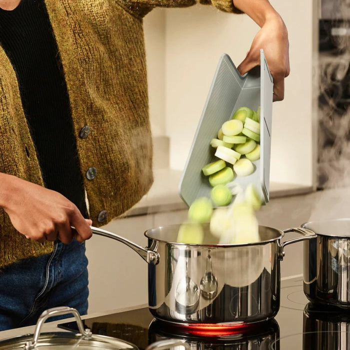 Joseph Joseph Chop2Pot™ Plus Folding Chopping Board Regular - Pale Blue - Gourmet Gear