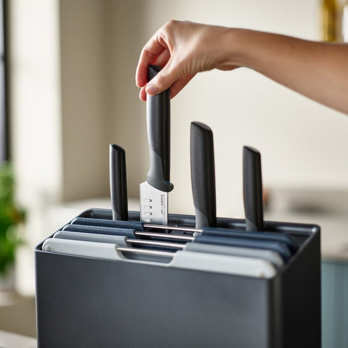 Joseph Joseph Folio™ Plus Graphite 8pcs Knife & Chopping Board Set - Gourmet Gear