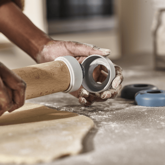 Joseph Joseph PrecisionPin™ Adjustable Rolling Pin - Sky - Gourmet Gear