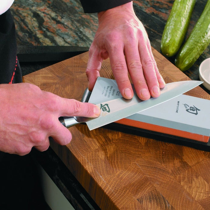 Kai Shun Combination Whetstone 300/1000 Grain and Holder - Gourmet Gear