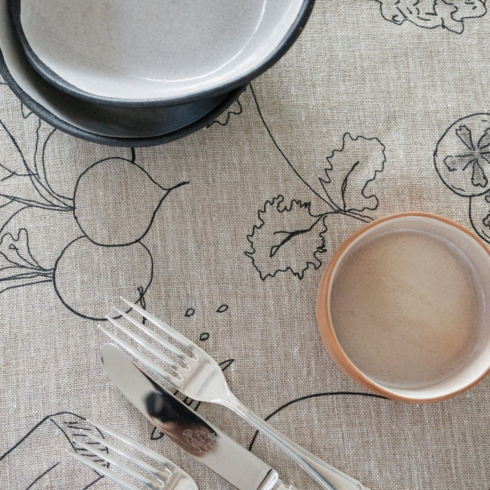 Kumoya Rhine Table Runner - Gourmet Gear