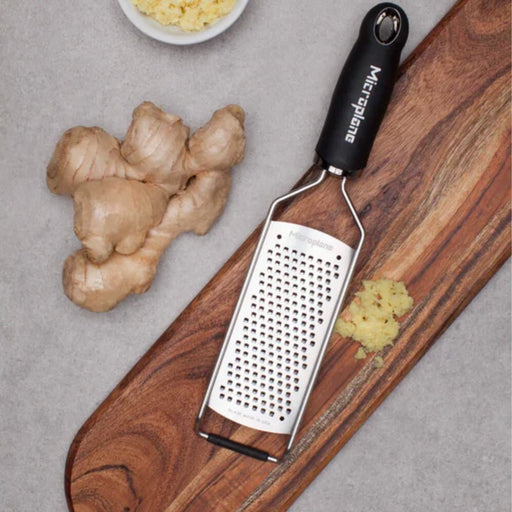 Microplane Gourmet Coarse Grater - Gourmet Gear