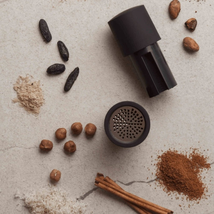 Microplane Specialty Spice Mill 2 in 1 - Black - Gourmet Gear