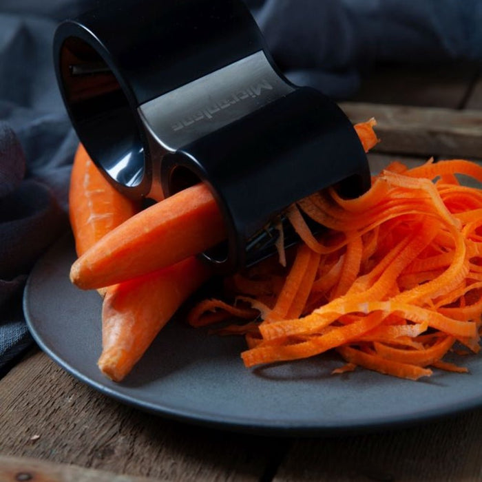 Microplane Spiral Cutter - Gourmet Gear