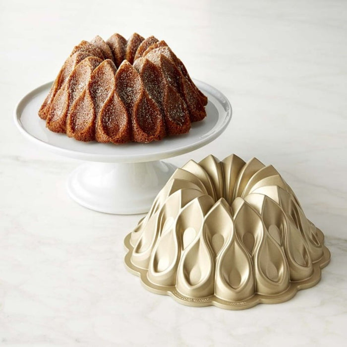 Nordic Ware Crown Bundt Pan - Gourmet Gear