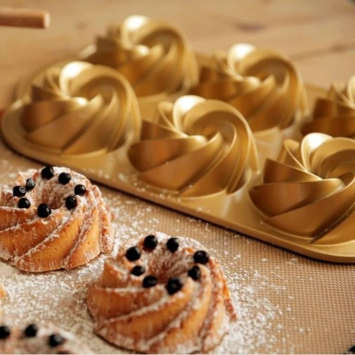 Nordic Ware Heritage Bundtlette Pan - Gourmet Gear