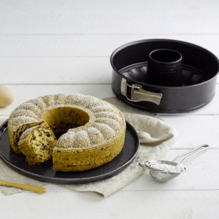 Zenker Black Metallic Set of 2 Springform with flat & funnel base 28cm - Gourmet Gear